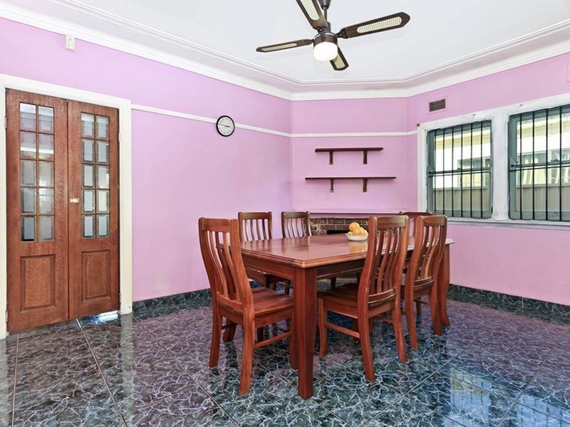 12 Excelsior St, Merrylands NSW 2160