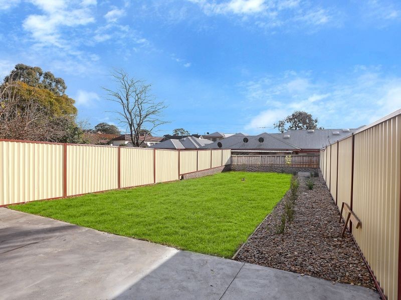11 Wynyard St, Guildford NSW 2161