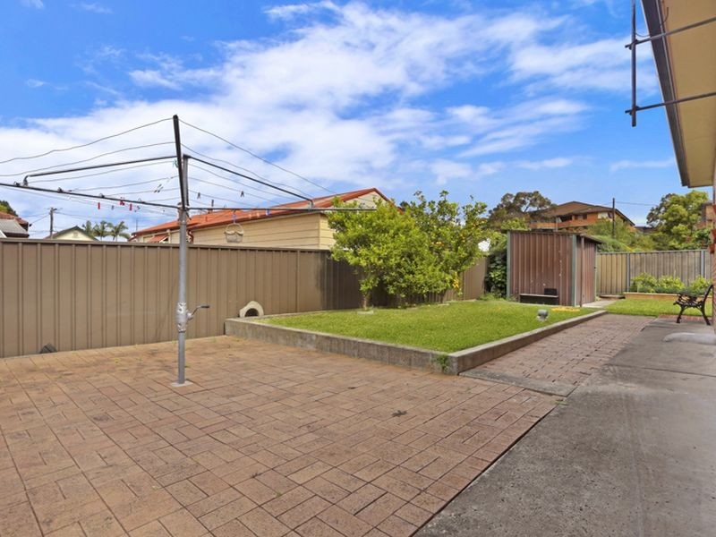 48 Clyde St, Guildford NSW 2161