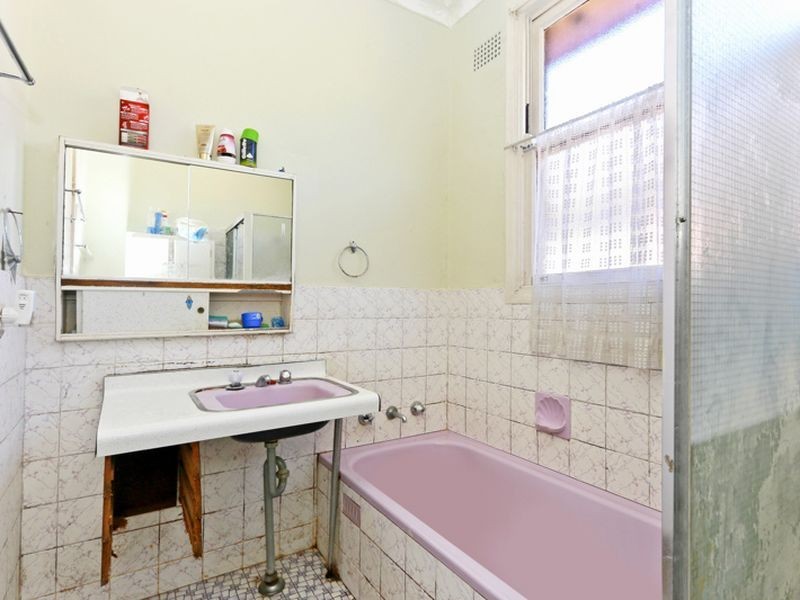 129 Hector St, Sefton NSW 2162