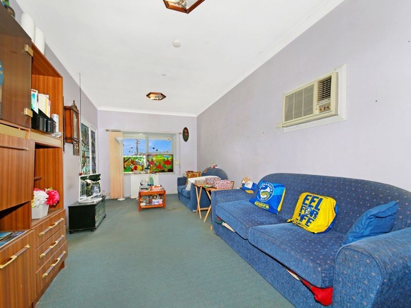 9 Tilba Place, Woodpark NSW 2164