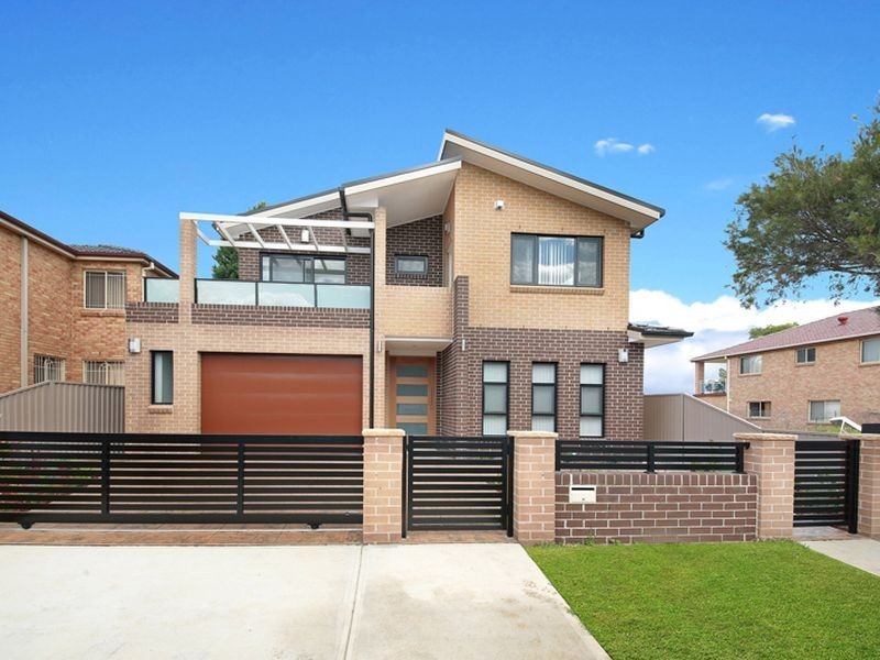 2 Chiltern Rd, Guildford NSW 2161