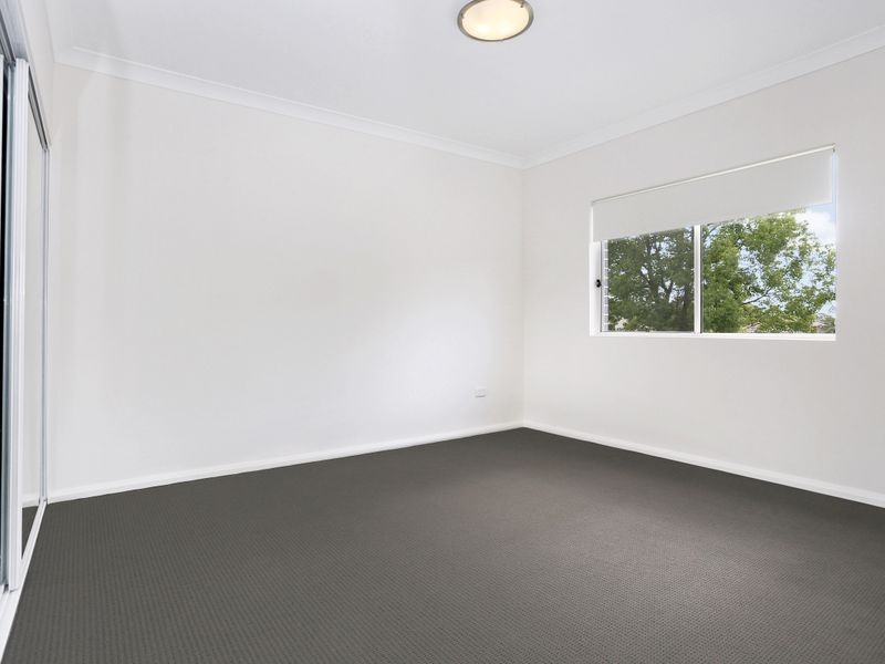 6B Clement St, Guildford NSW 2161