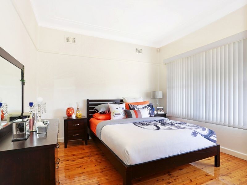 9 Henry Street, Guildford NSW 2161