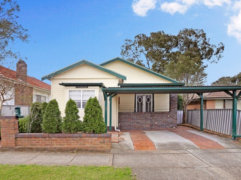13 Sheridan St, Granville NSW 2142