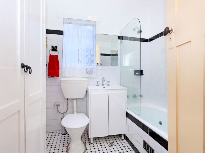 13 Sheridan St, Granville NSW 2142