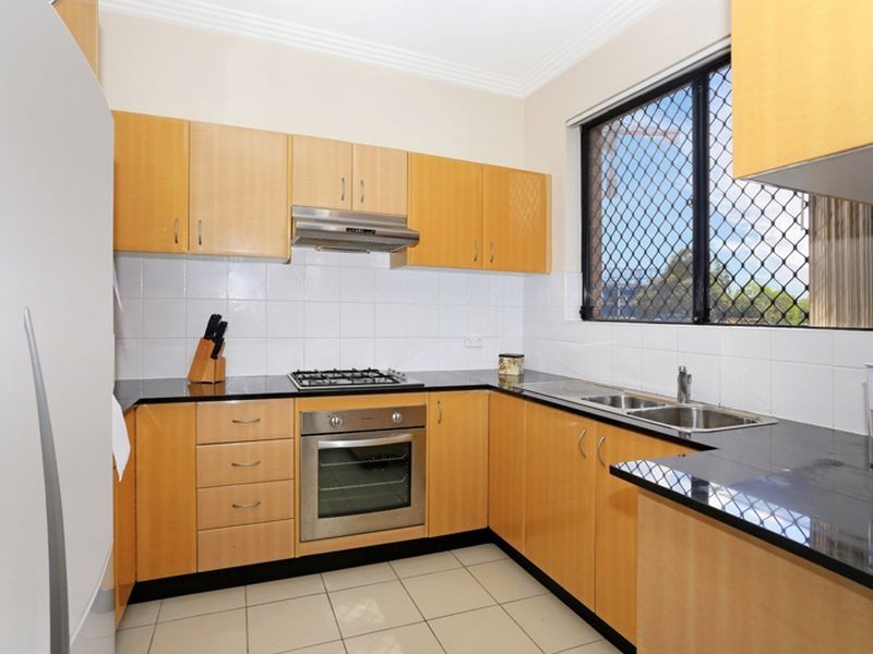 1/12-14 Mombri St, Merrylands NSW 2160
