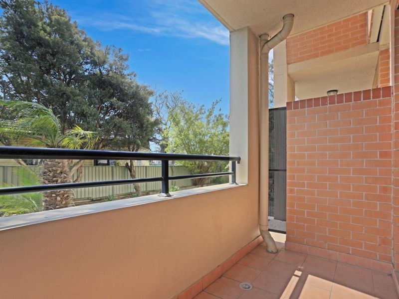 1/12-14 Mombri St, Merrylands NSW 2160