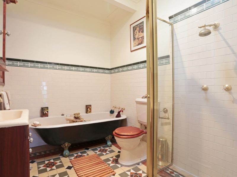 23 Leach Rd, Guildford NSW 2161