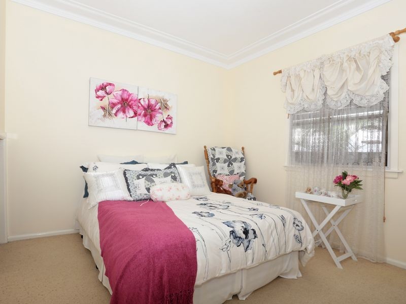 23 Leach Rd, Guildford NSW 2161