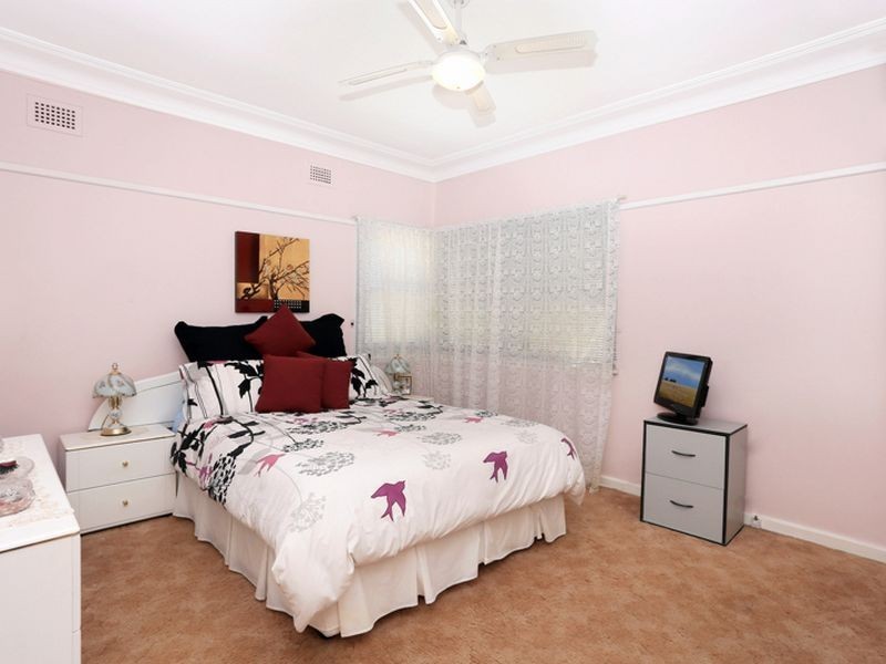 56 Salisbury Road, Guildford NSW 2161