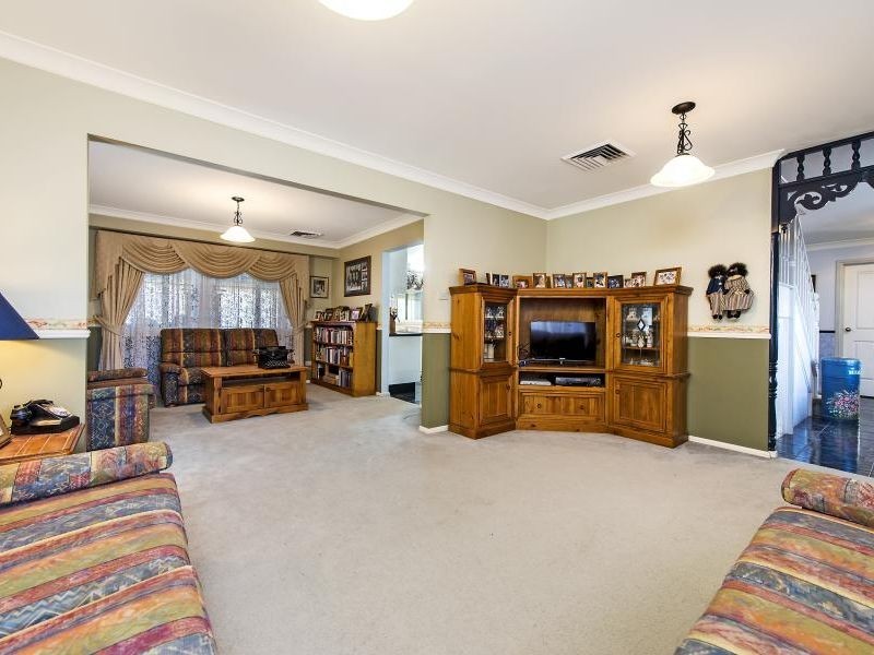 302 Old Prospect Rd, Greystanes NSW 2145