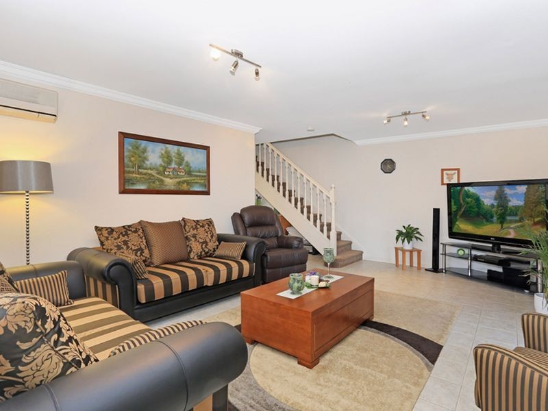 67A Dennistoun Ave, Guildford NSW 2161