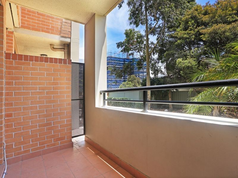2/12-14 Mombri St, Merrylands NSW 2160