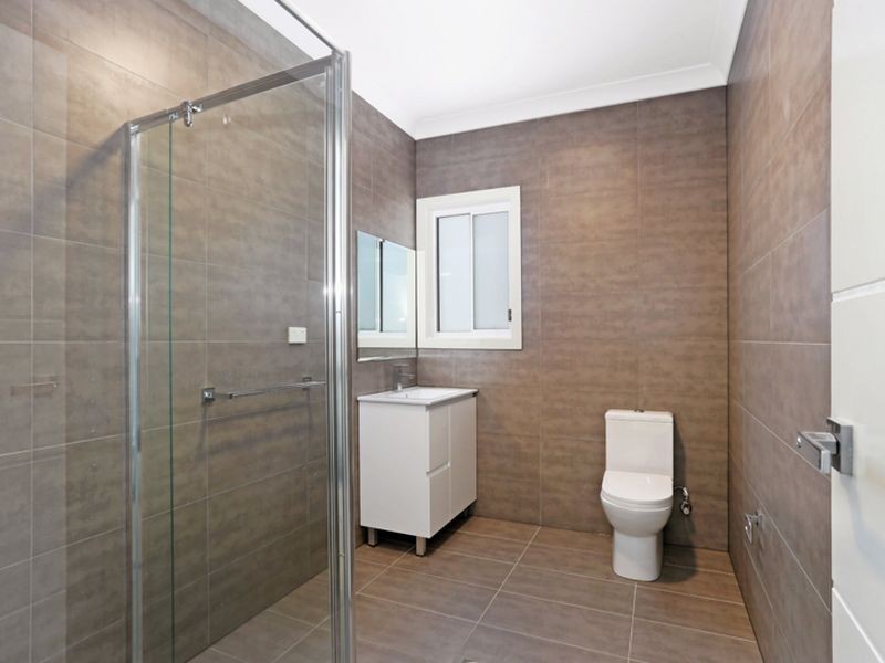 6B Albert St, Guildford NSW 2161