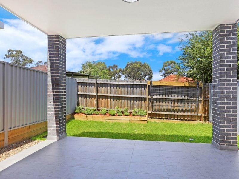 6B Albert St, Guildford NSW 2161