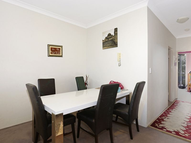 10/72-74 Mountford Ave, Guildford NSW 2161