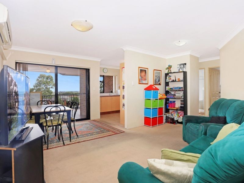 8/49-51 Calliope St, Guildford NSW 2161