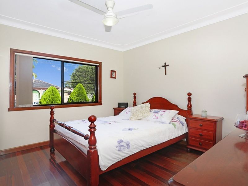 59 Clyde St, Guildford NSW 2161