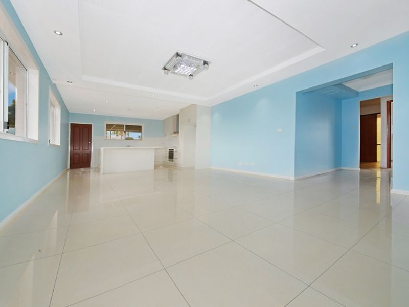 4 Shalom Close, Guildford NSW 2161