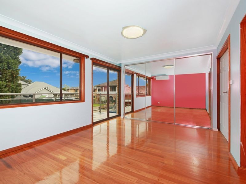 4 Shalom Close, Guildford NSW 2161