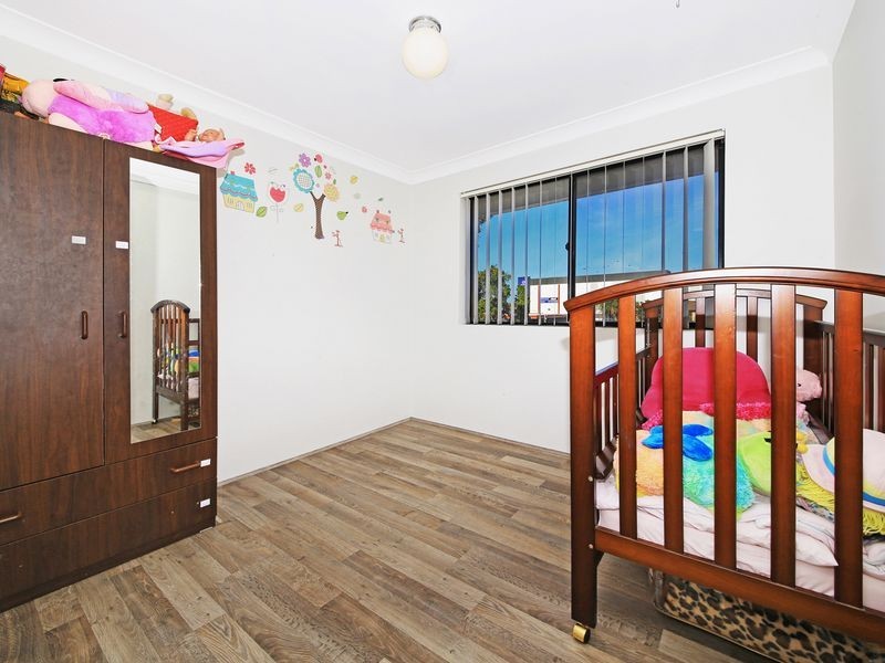 15/2-4 Sheffield St, Merrylands NSW 2160
