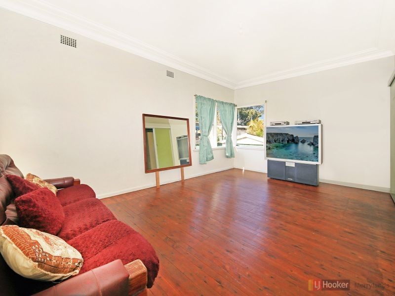 2 Kerrie Street, Woodpark NSW 2164