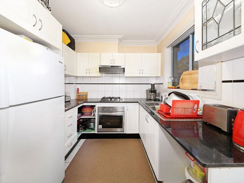 2/44 Crosby Street, Greystanes NSW 2145