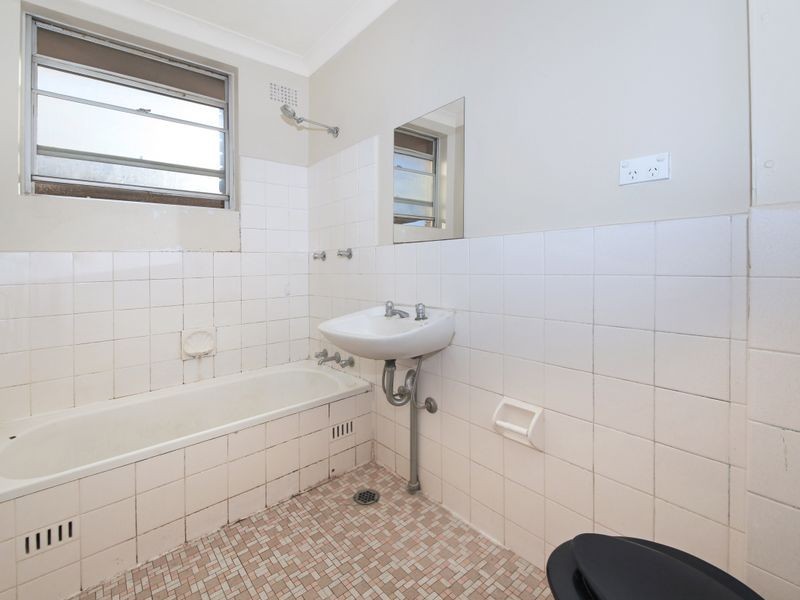 8/6-8 Station Street, Guildford NSW 2161