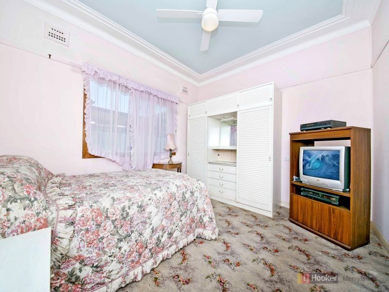 98 Burnett St, Merrylands NSW 2160