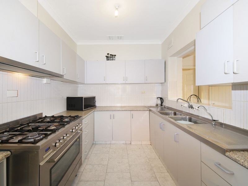 25 Osgood St, Guildford NSW 2161