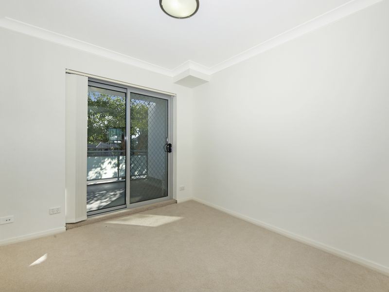 2/272-276 Railway Tce, Guildford NSW 2161