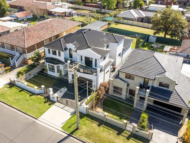 5 Price St, Merrylands NSW 2160