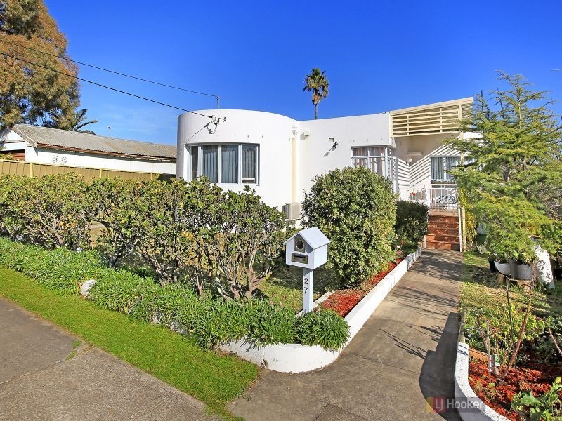 27 Chamberlain Rd, Guildford NSW 2161