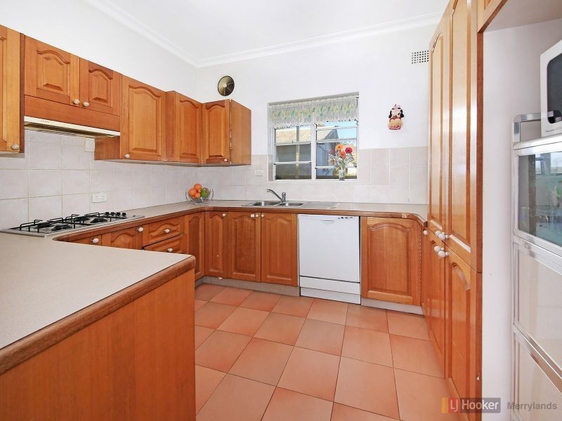 27 Chamberlain Rd, Guildford NSW 2161