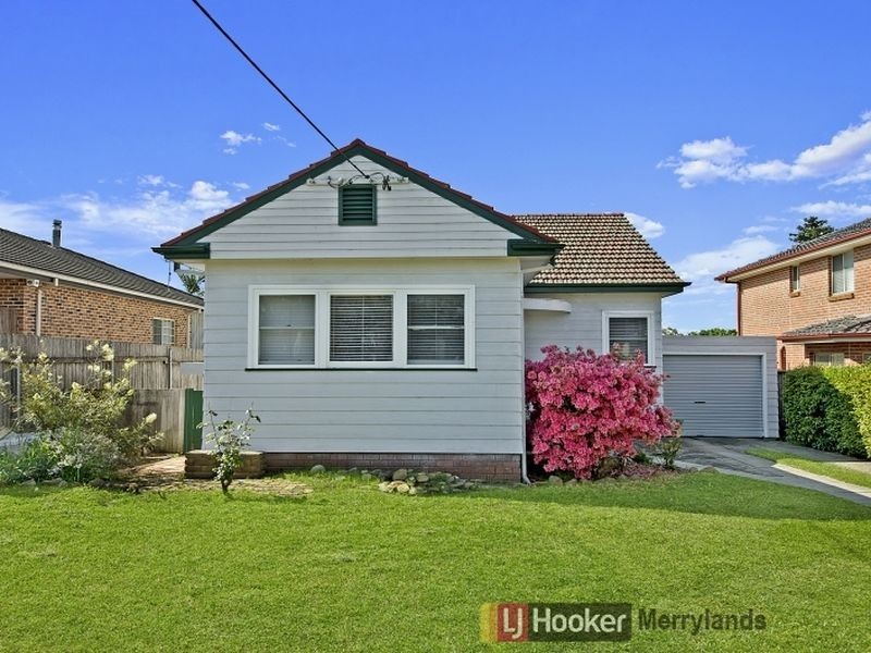 13 Cartwright Ave, Merrylands NSW 2160