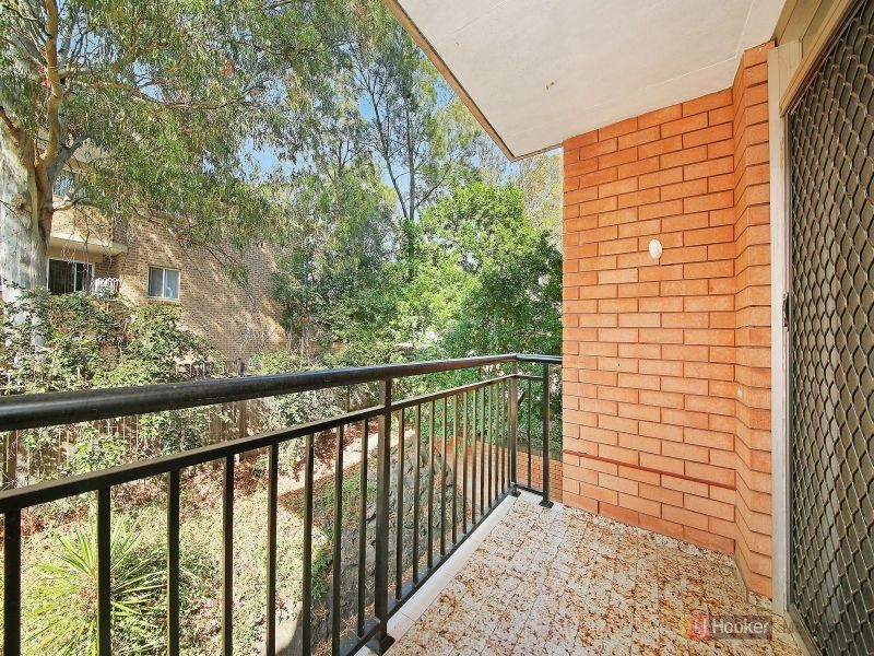 2/84-86 The Esplanade, Guildford NSW 2161