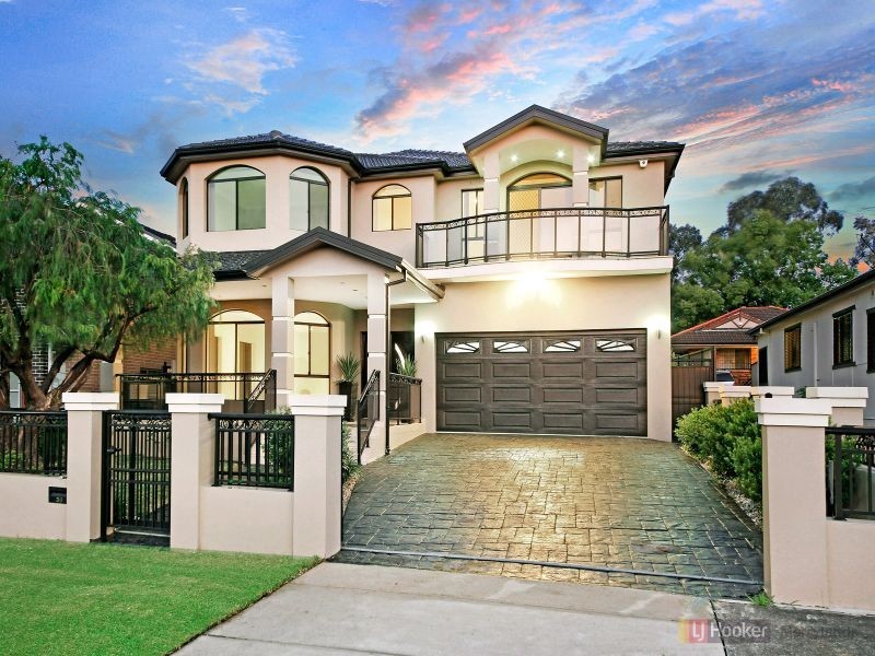 30 Salisbury Road, Guildford NSW 2161