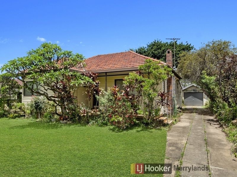 8 Churchill St, Fairfield Heights NSW 2165