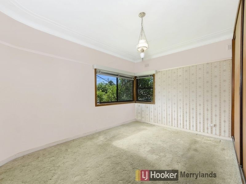 8 Churchill St, Fairfield Heights NSW 2165