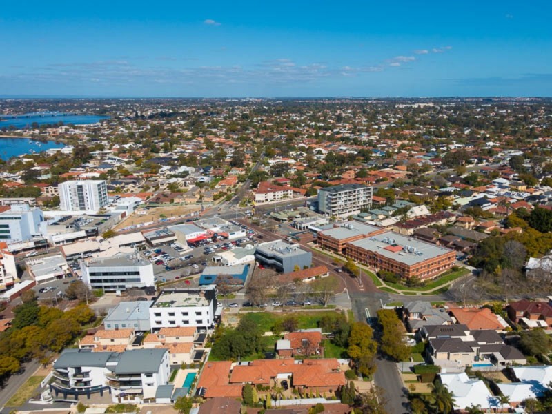 10 Forbes Road, Applecross WA 6153