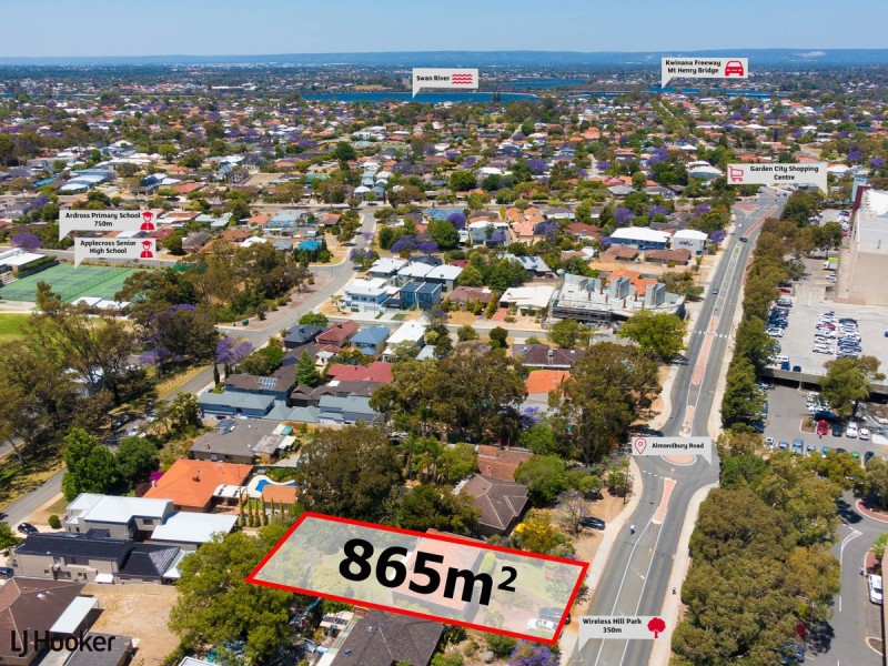 9 Almondbury Road, Ardross WA 6153