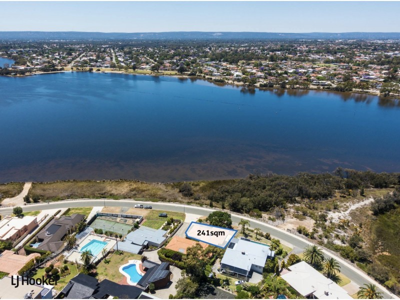 8A Salter Point Parade, Salter Point WA 6152