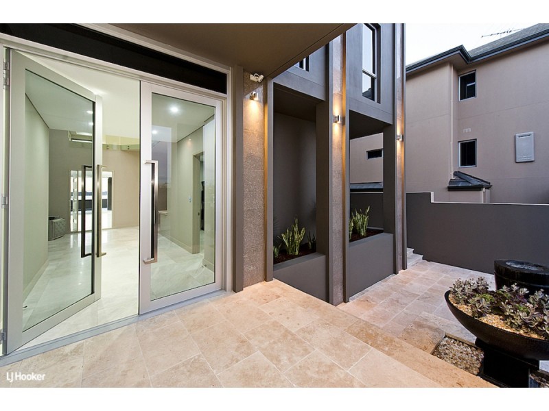 50 Duncraig Road, Applecross WA 6153