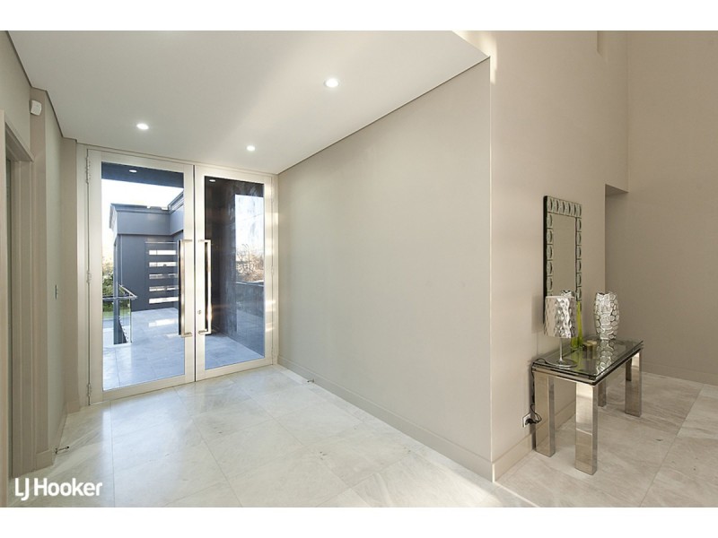 50 Duncraig Road, Applecross WA 6153