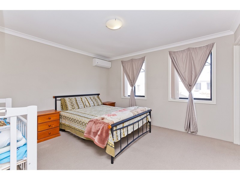 6/11 Choseley Place, Langford WA 6147
