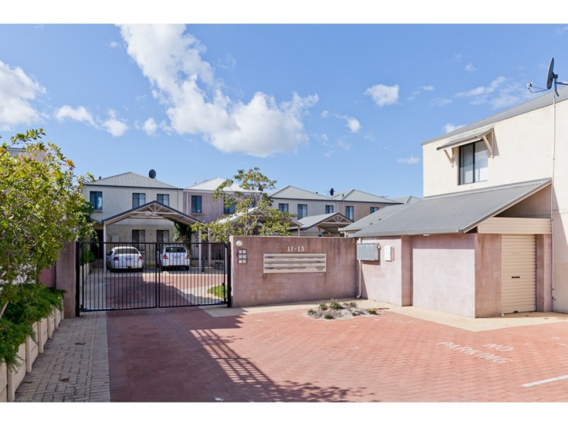 6/11 Choseley Place, Langford WA 6147