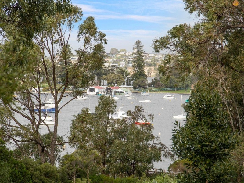 16 The Esplanade, Peppermint Grove WA 6011