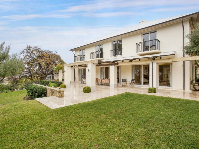 16 The Esplanade, Peppermint Grove WA 6011