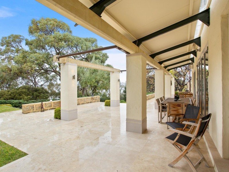 16 The Esplanade, Peppermint Grove WA 6011